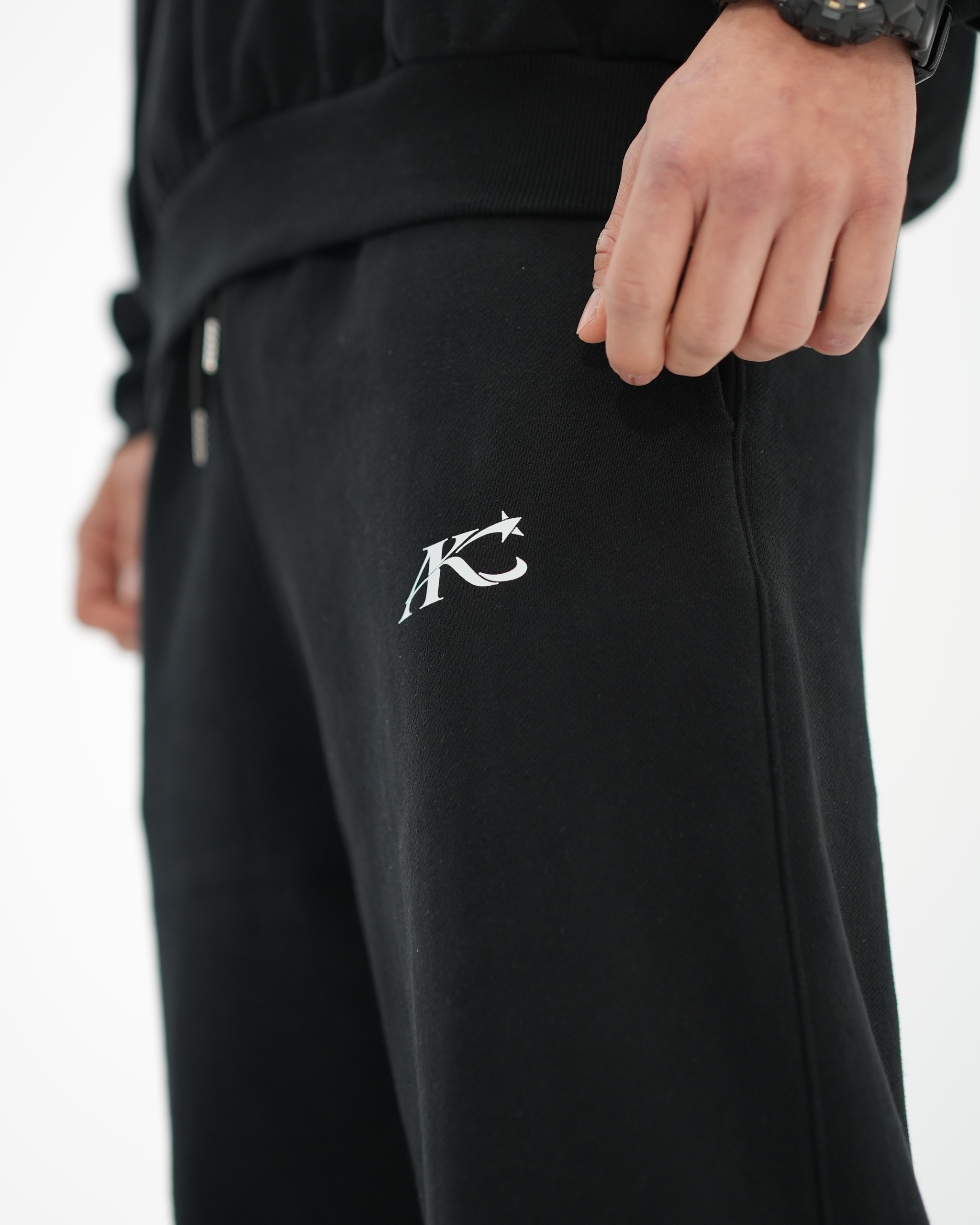 Heavyweight Straight Leg Sweatpants